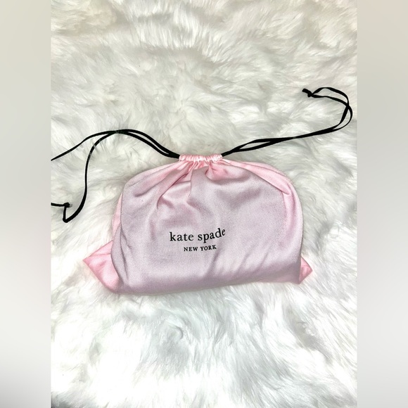 Kate Spade • Black Flower Quilted Leather Crossbody - Picture 6 of 6